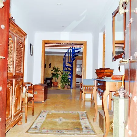 Angeles Holiday home *